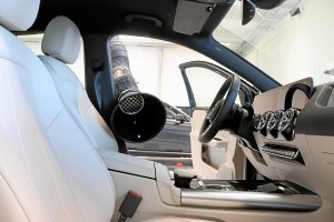 P. Christensen har bygget et 3000 kvadratmeter nyt Mercedes Benz-bilhus i Middelfart